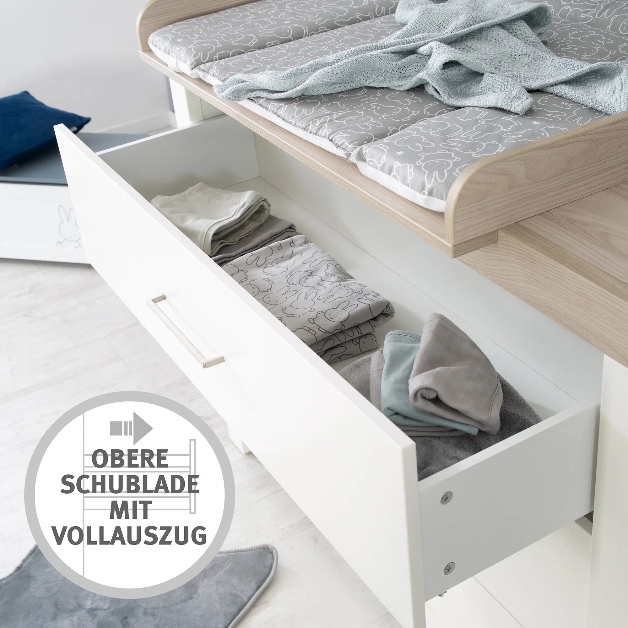 Zimmerset 'Lucy' 3-teilig, inkl. Kombi-Kinderbett 70 x 140, Wickelkommode & Schrank 3-türig - Image 9