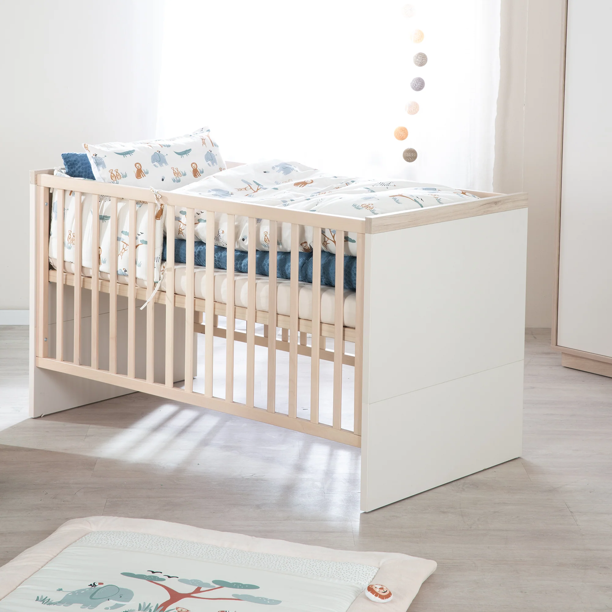 Babyzimmer 'Elva' 3-teilig - Offene Fächer & Soft Close - Cashmere / Virginia Chestnut - Image 21