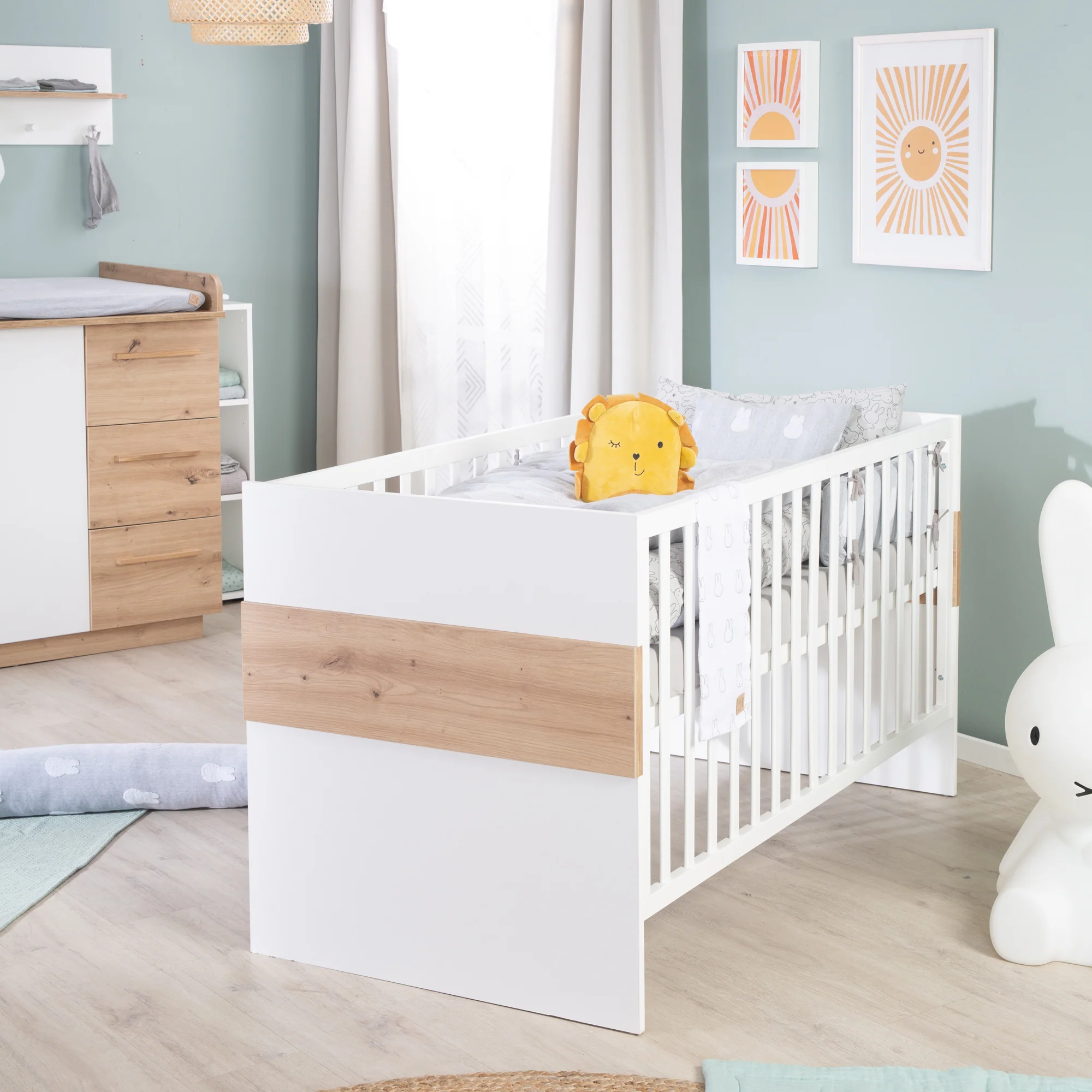 Möbelset 'Lion 2-teilig - Kombi-Kinderbett 70x140 + Wickelkommode breit - Weiß - Dekor 'Artisan Eiche' - Image 7