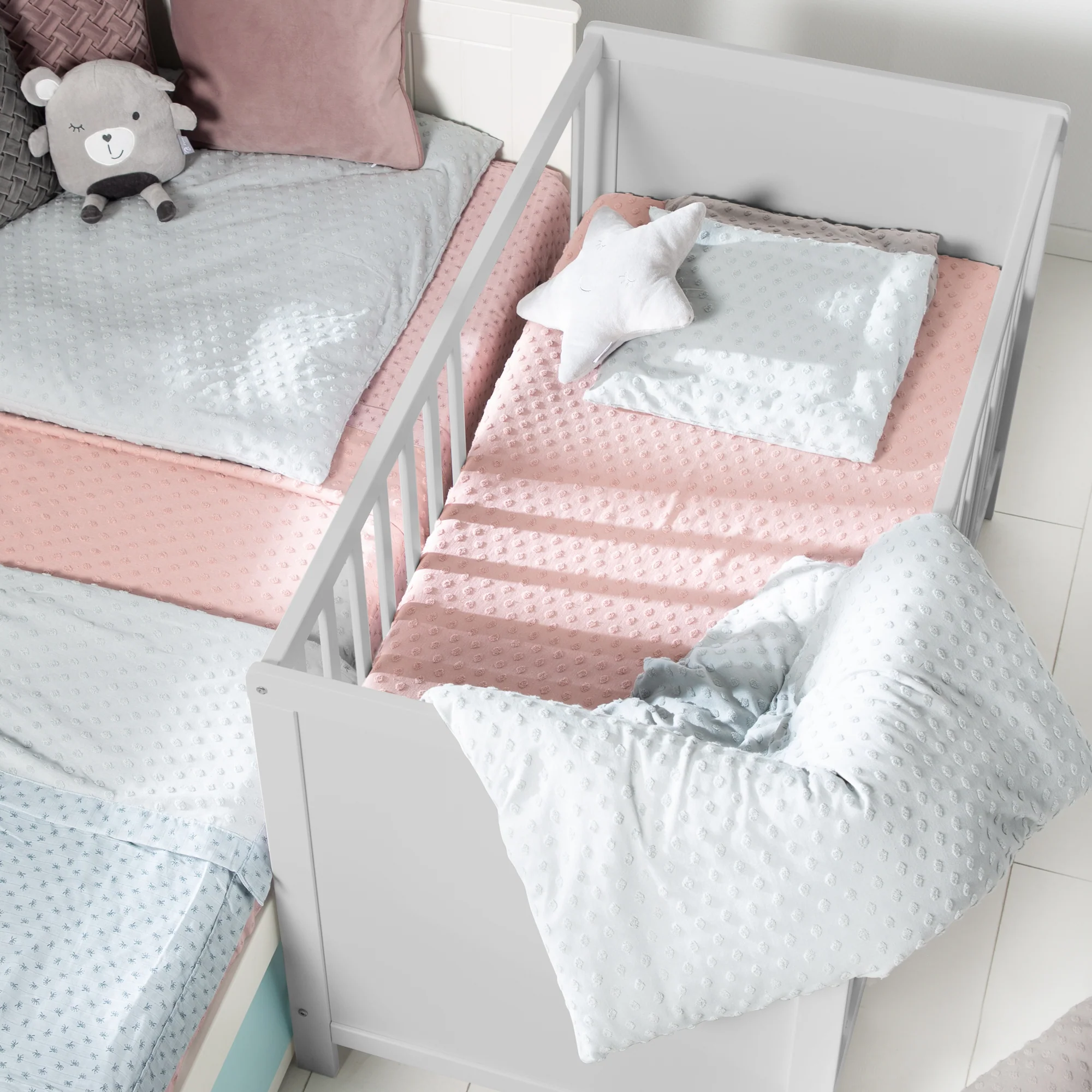 Möbelset 'Hamburg' - Baby- & Beistellbett 60x120 + Wickelkommode 2-türig - Taupe - Image 10