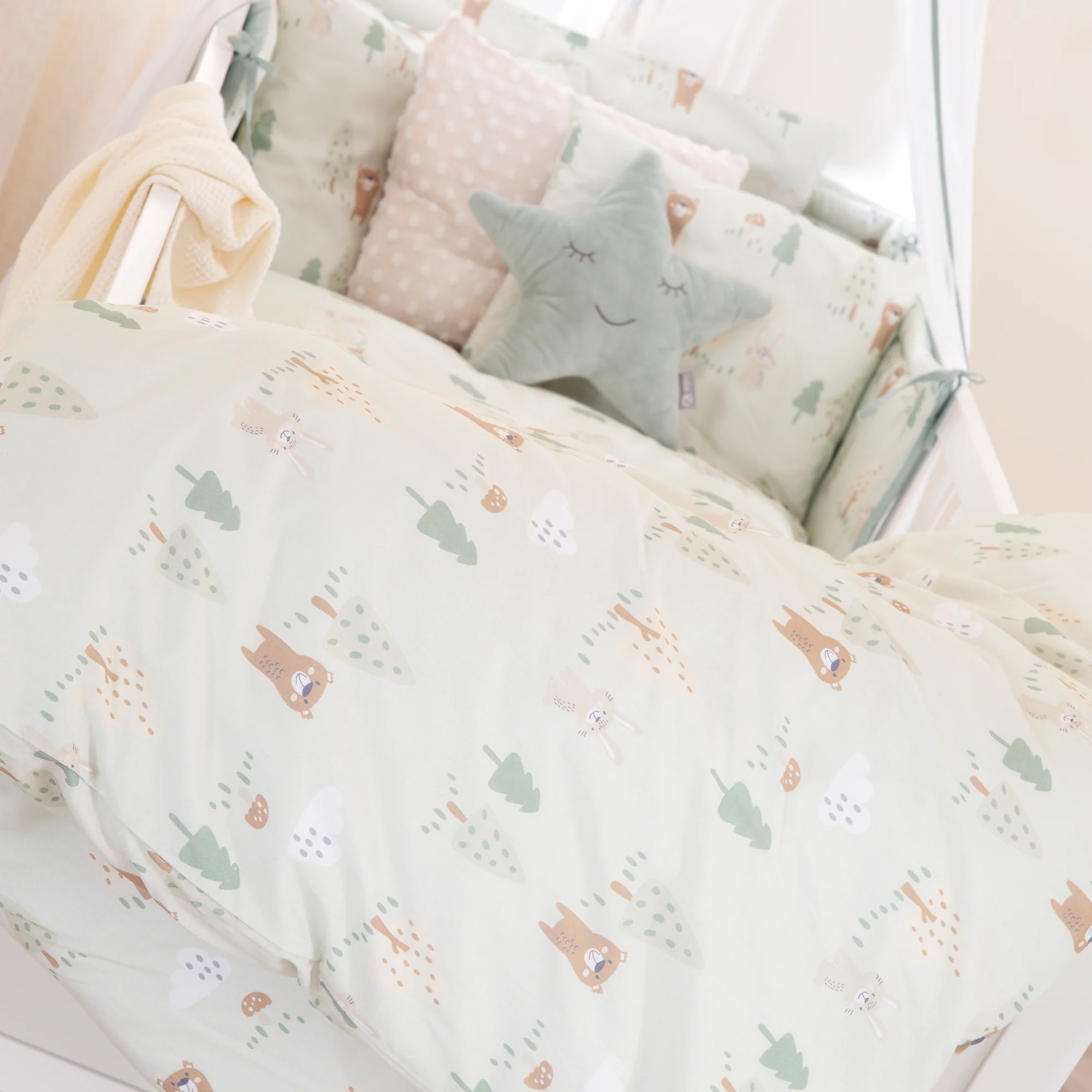 Kinderbettgarnitur 'Woodland Buddies' 4-teilig - Himmel, Nestchen & Bettwäsche - Pastellgrün - Image 6