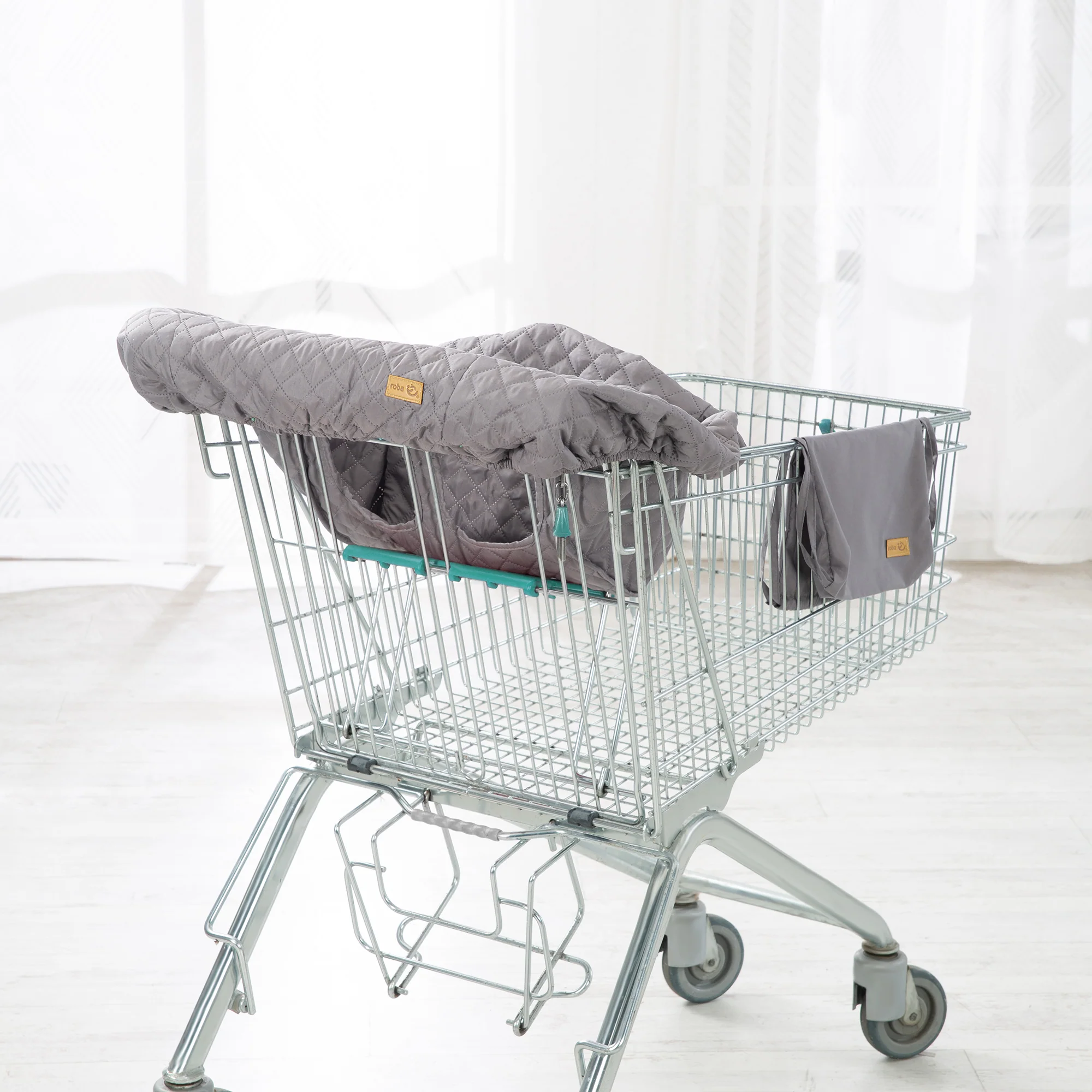Einkaufswagenschutz 'roba Style' für Babys inkl. Tragerucksack - Anthrazit - Image 2