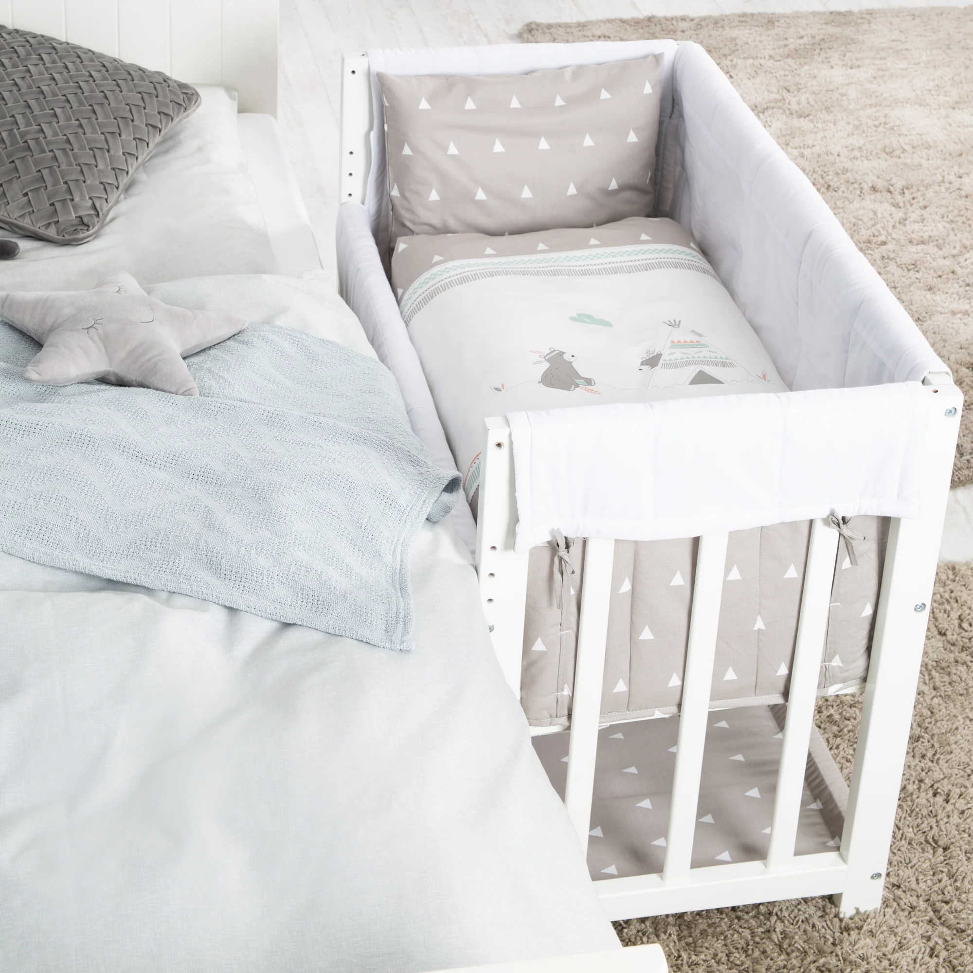 Stuben- & Beistellbett 'Indibär' 4 in 1, Babybett, Wiege & Kinderbank, weiß - Image 8