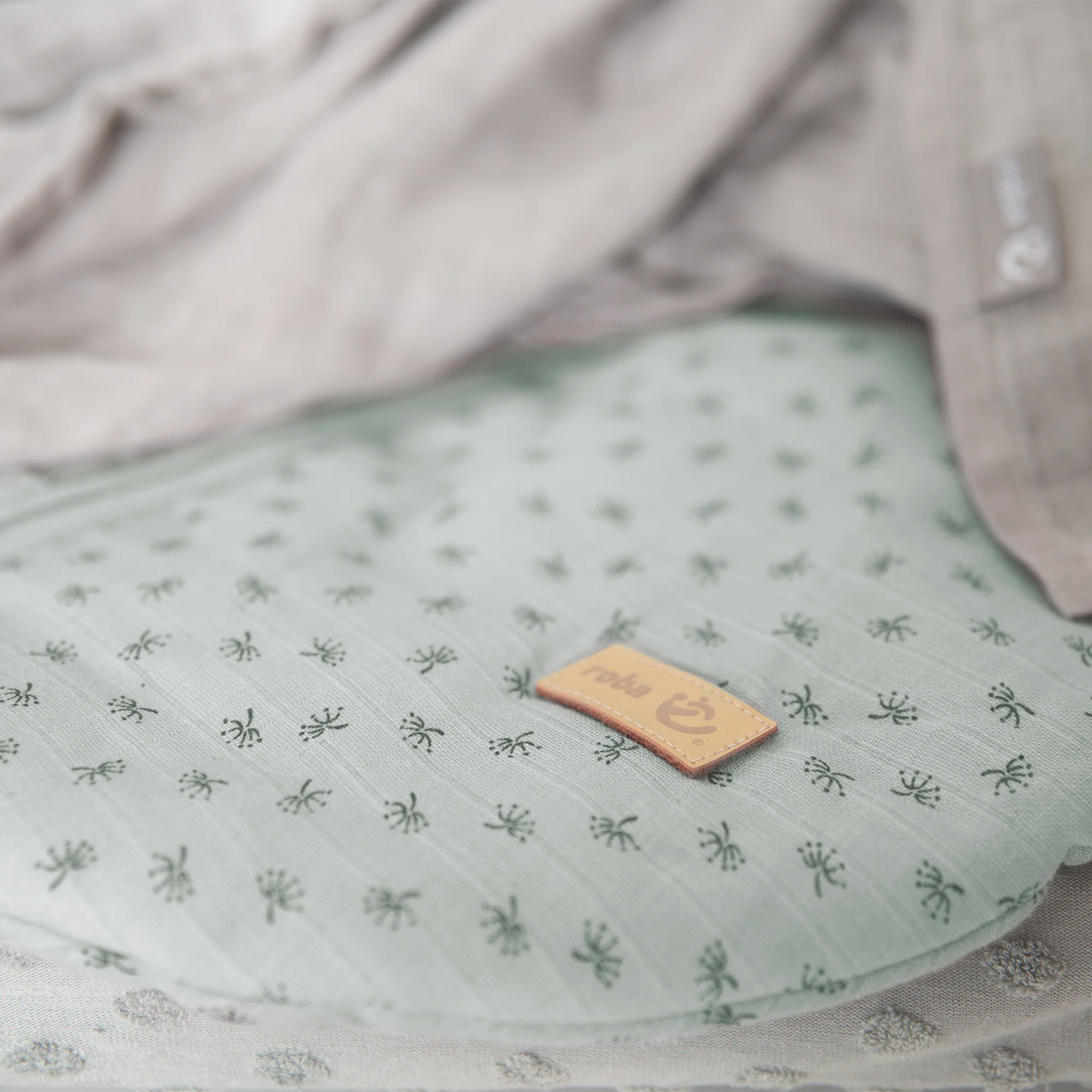 Organic Schlafsack 'Lil Planet' frosty green, 70 - 110 cm, aus Bio-Musselin (GOTS) - Image 5
