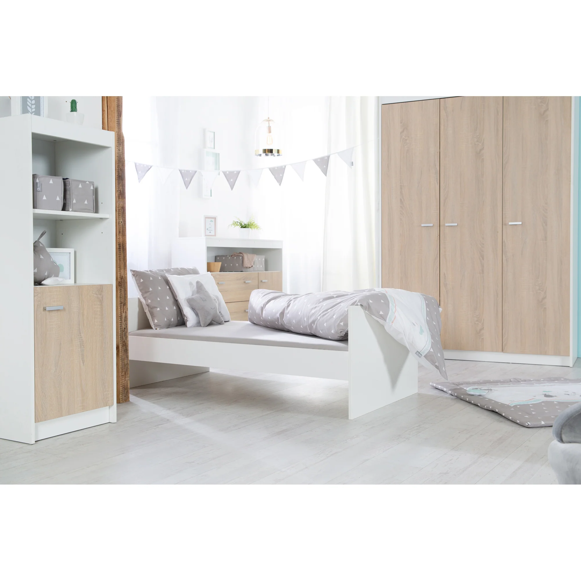 Möbelset 'Gabriella' 2-teilig - Bett 70x140 + Wickelkommode schmal - Weiß & Dekor Eiche - Image 7