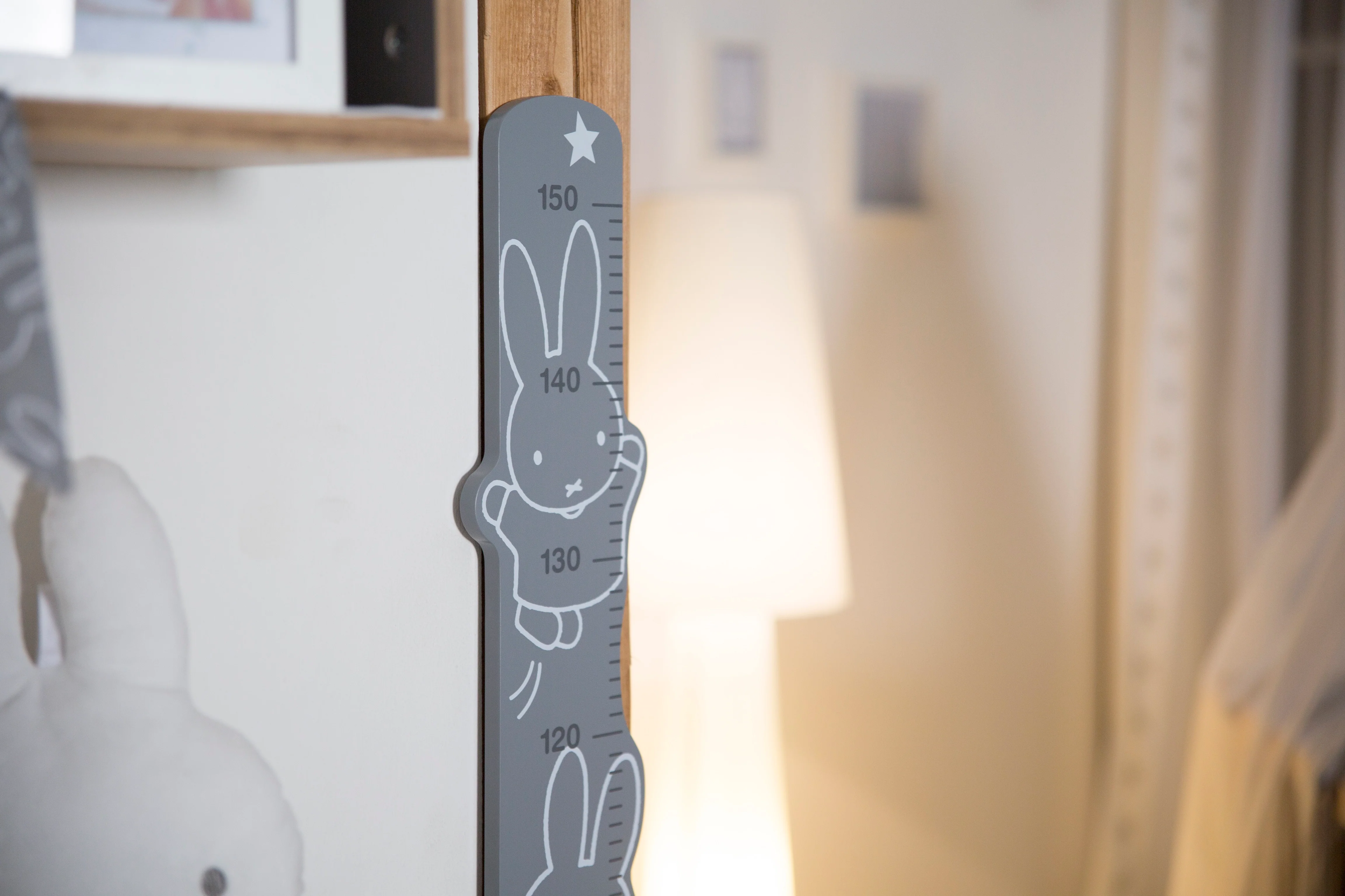 Messlatte 'miffy®', bedruckt, Skala von 70 cm bis 150 cm für Kinder, weiß/grau - Image 6