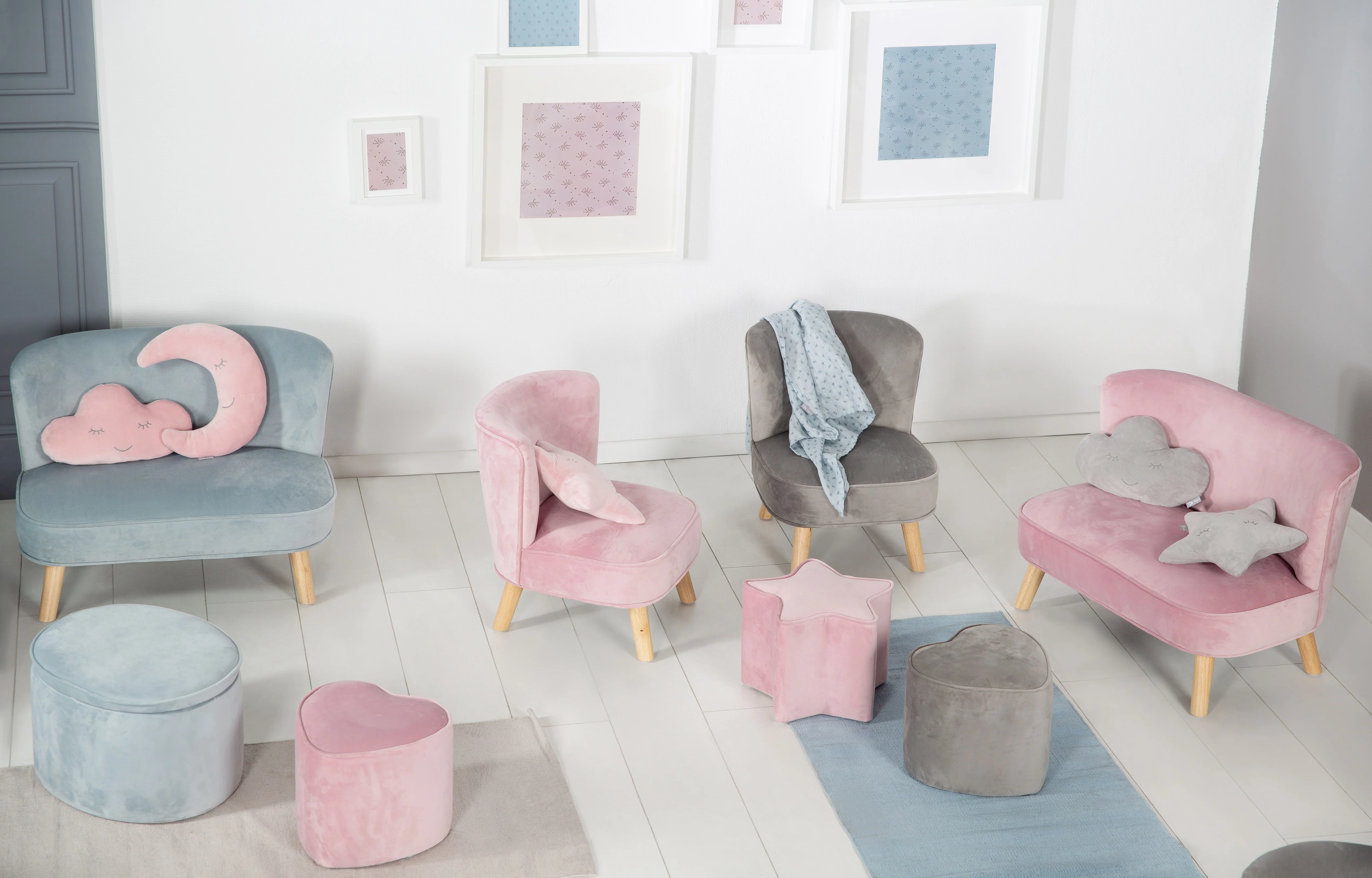 Kindersofa 'Lil Sofa' - Bequeme Kindercouch mit Holzfüßen - Samtstoff rosa - Image 8