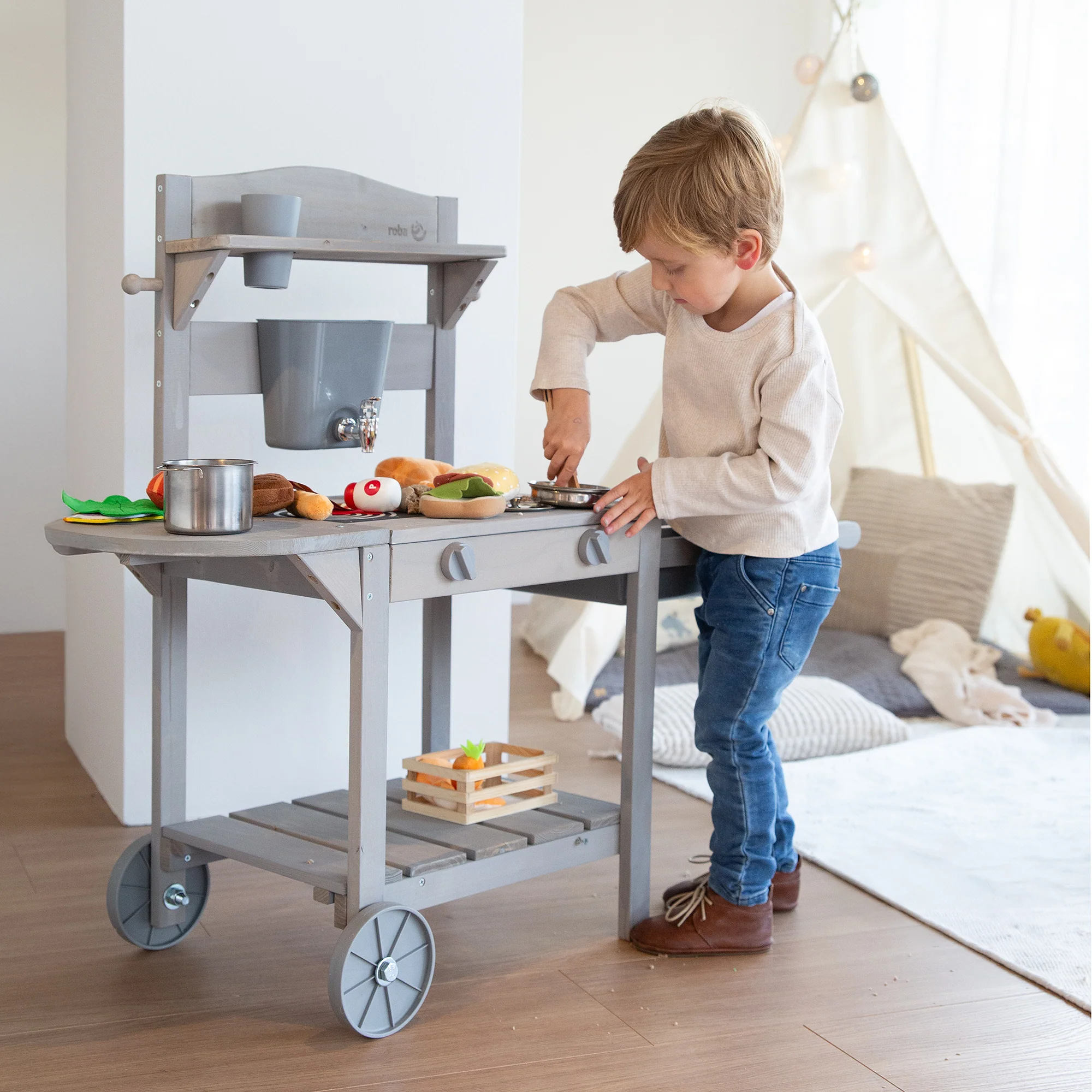 Mobile Matsch- & Spielküche BBQ für Kinder - FSC-zertifiziertes Holz - Grau lasiert - Image 15