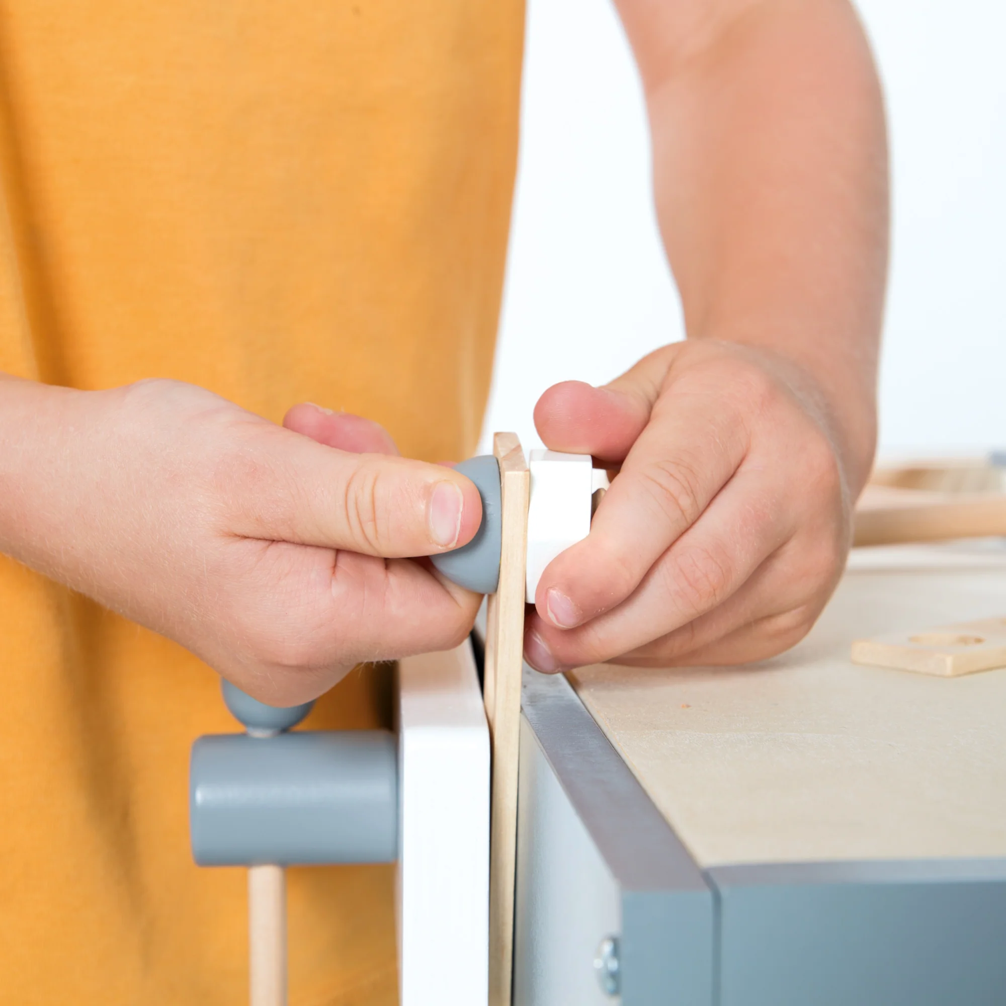 Werkbank, Holzwerkbank, Werkzeug-Set, große Arbeitsplatte, Ablage, 3 Schubfächer, mitwachsend - Image 16